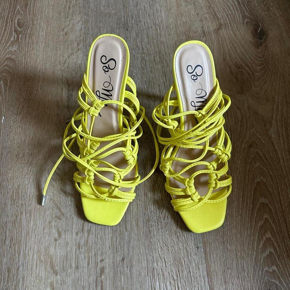 Unbranded Women's Yellow Courts